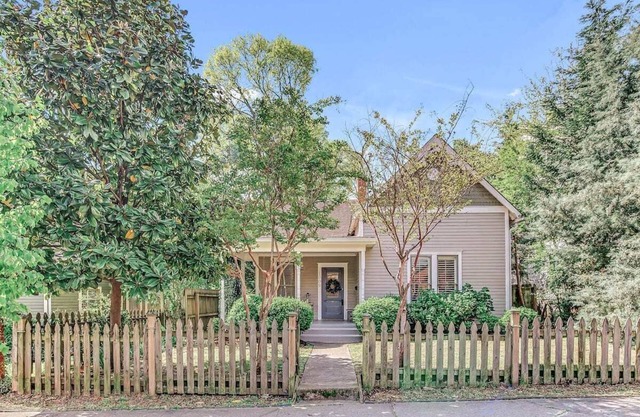 Charming Historic Home/Walk to 12 South
