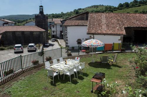 Charming house in Baráibar with mountain view