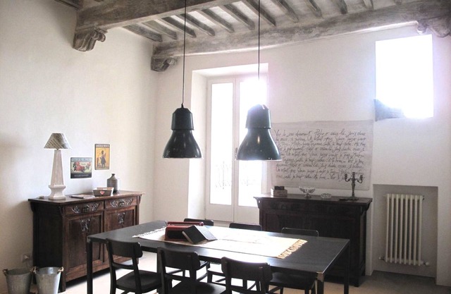 CHARMING HOUSE IN HISTORIC TOWN CENTRE - ART-STUDIO In Cerca D'Autore