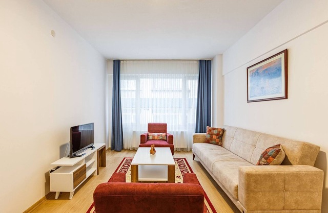 Charming Kadıköy Apartment with City Views