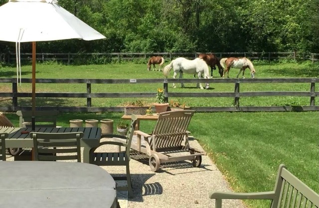 Charming Lake Forest Country Estate