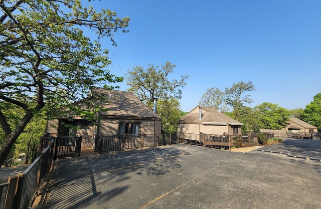 Charming Lake Villa nestled in a quiet cove of Lake of the Ozarks