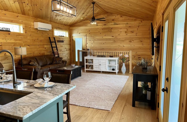 Charming Lodge with Tranquil Views