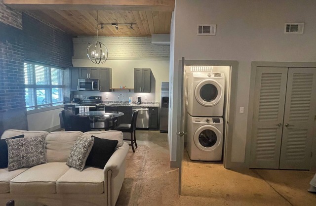 Charming Luxury Historic Loft in Greenville, SC