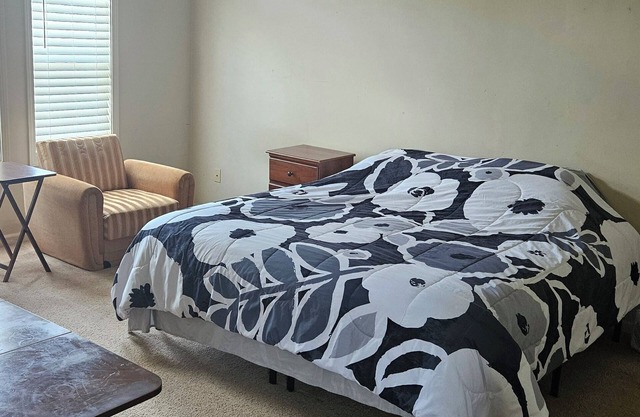 Charming Master Bedroom Dedicated Bathroom