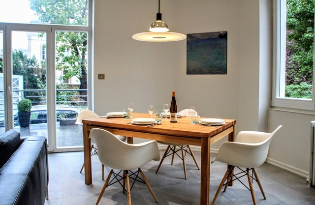 Charming new apartment in a beautiful villa a few steps from the center