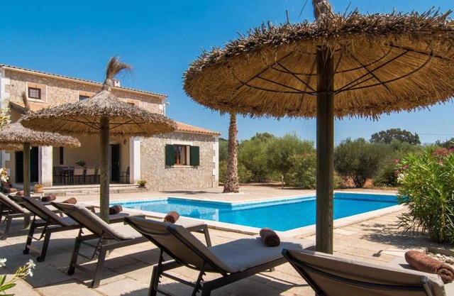 Charming newly built finca and chic guest house.