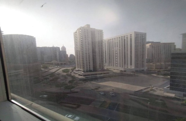 Charming Sleeping Place in brilliant Dubai with WiFi, AC