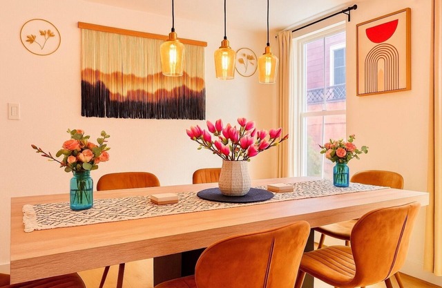 Charming Temescal Retreat near UC-Berkeley