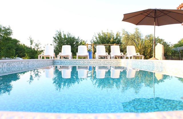 Charming Villa Amaryllis for 8 with Istrian tavern & private pool