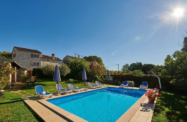 Charming villa Tamaris with pool
