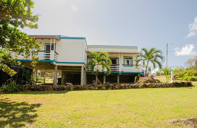 Chateau Joyeux - Fully furnished private Beach house located near secluded Beach