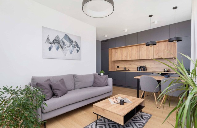 Chełmońskiego 102C | Modern Studio | Parking