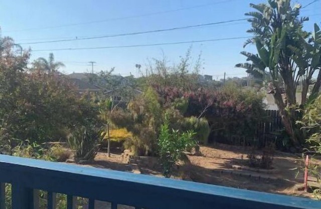 Cheerful 3br, 2ba just blocks to the beach!