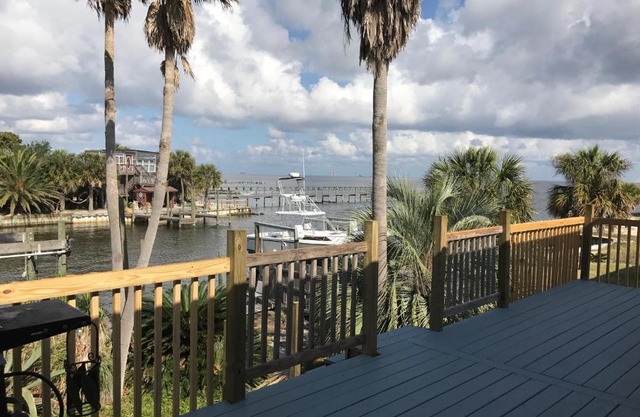 Cherokee Road Home 685