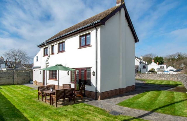 Cherry Tree Cottage in the beautiful Swansea