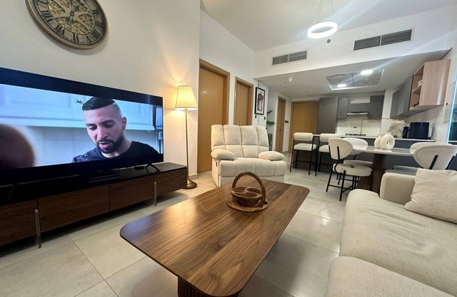 Chic 1-bedroom apartment in fabulous Jumeriah Village Circle with AC, WiFi