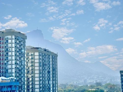 Chic 1BR Apartment with 2 Balconies and Pool at Monsieur Le Blond in Leblon Rio de Janeiro by Le Ciel Brasil