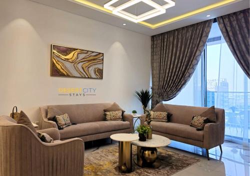 Chic 2 Bed in Dubai Hills, Hosted by Desert City Stays