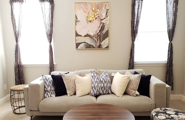 Chic and serene 2 bedroom, 2 bathroom near Fort Jackson and Sandhills shopping