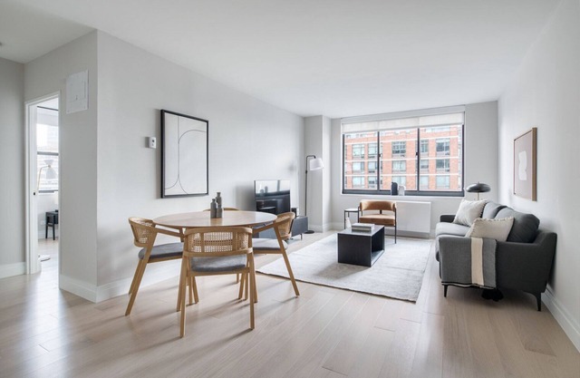 Chic UES 2BR w/W/D, Gym & Health Club, nr Cooper Hewitt, by Blueground