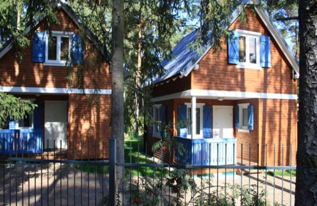 child-friendly holiday home in Pobierowo, W-LAN, centrally located, 400m to the beach