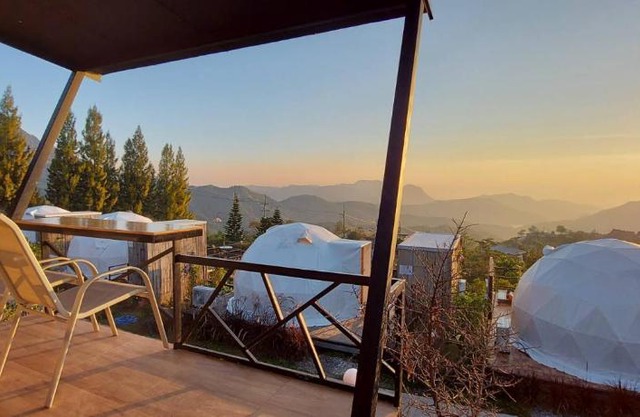 Chill & View ( Zone R )