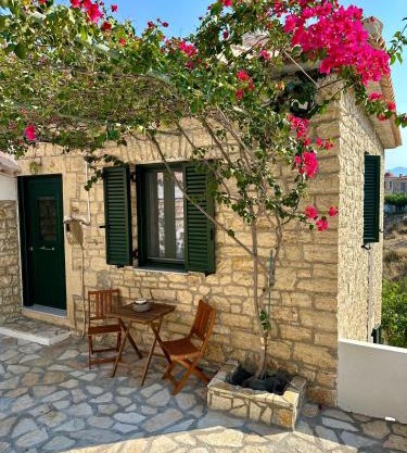 Chrysavgi Stone House