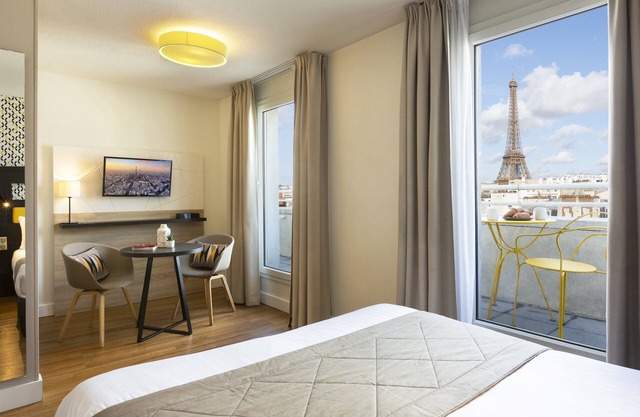 Citadines Tour Eiffel Paris