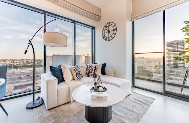 City Views 1BR Close to Golf Course & Attractions, Binghatti Venus, Jumeirah Village Circle