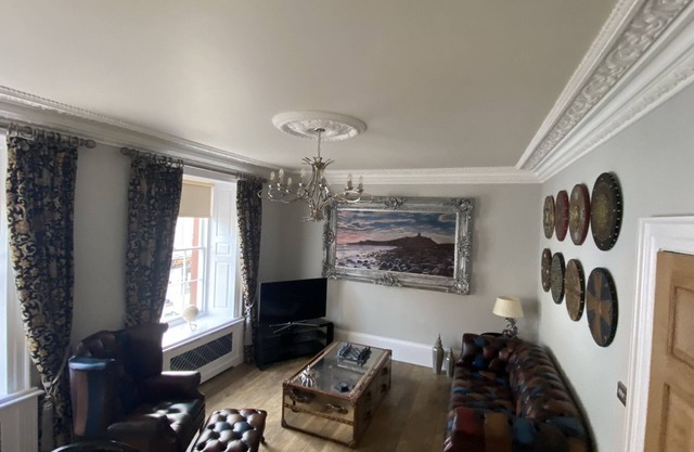Clan Young Suite