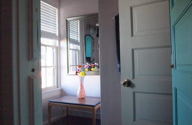 Clarkdale Lodge 206 - mid-century modern