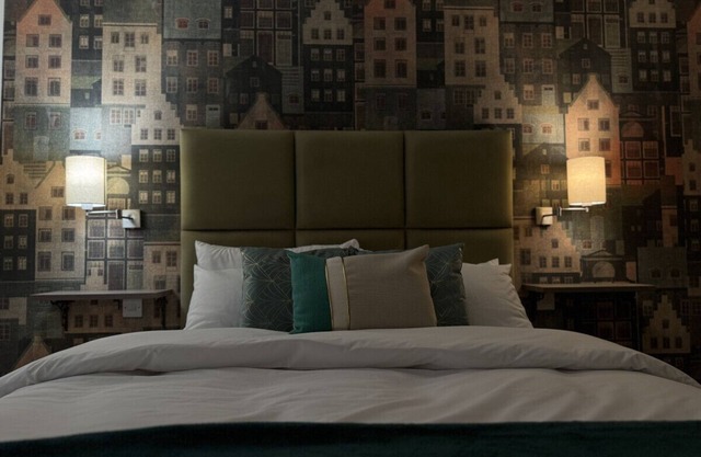 Class Stays - Room 7