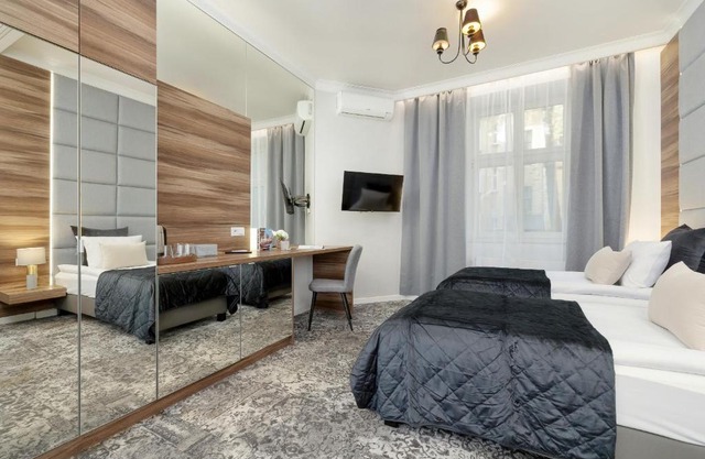 Classy Cracow Apartments Rakowicka by Noclegi Renters