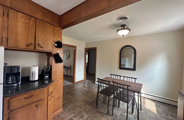 Clean & Cozy Spacious Apartment
