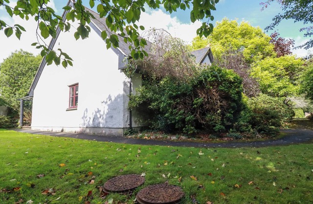 CLEMATIS - LODGE 16, family friendly, with a garden in Wadebridge