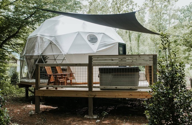 'Clingman's Dome #1' Glamping at its BEST!!