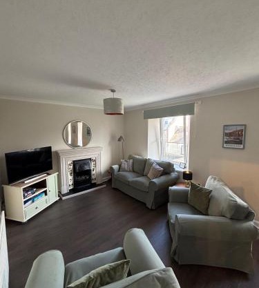 Close to beach town golf & natural beauty spots