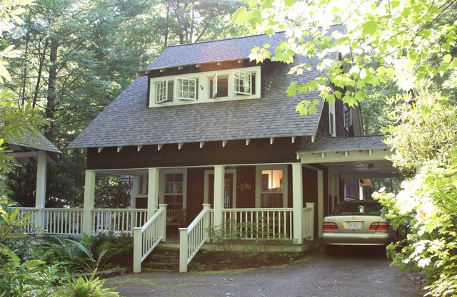 Close to Lake Susan & Creek adjoins back yard Stained & painted 2022