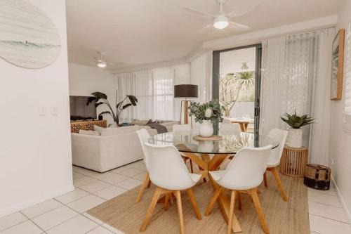 Coastal Charm - Pet & family friendly