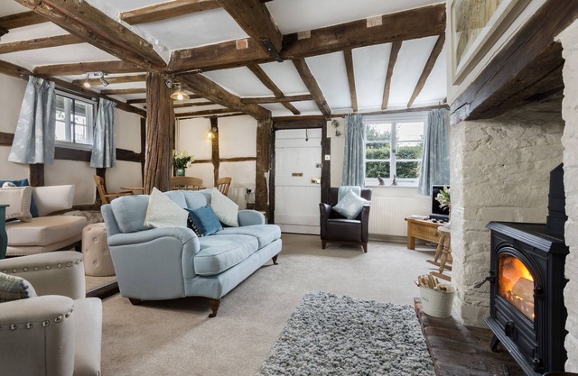 Cobbler's Cottage (2) - a beautiful cottage sleeping 2 guests