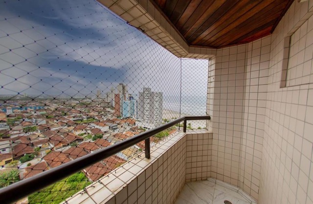 Cobertura com Hidro pé na areia