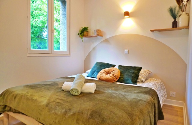Cocon Biellois: vue Montagnes, Parking & Piscine