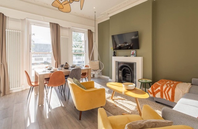 Cohost Partners - Elegant Escape Eastbourne