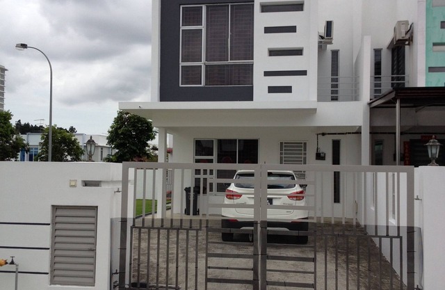 Comfort Holiday Home @ Bukit Indah JB