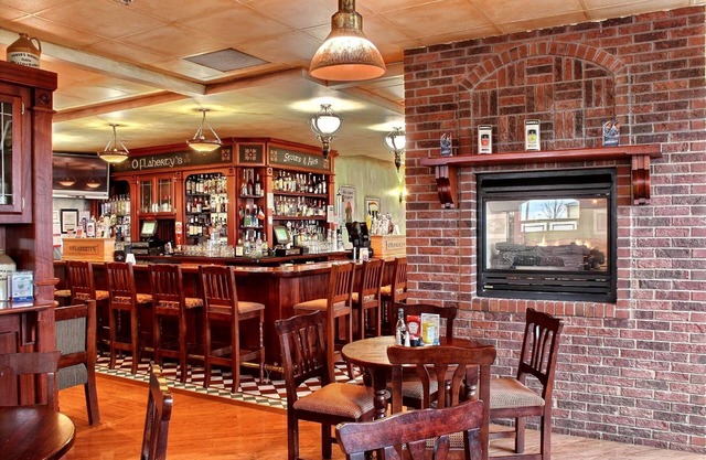 Comfort Inn & Suites Morton - Peoria