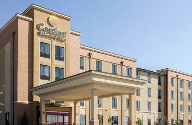 Comfort Inn & Suites Watford City