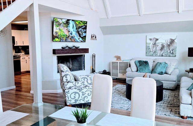 Comfortable and enjoyable place to relax. Pet-Friendly!