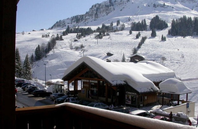 Comfortable apartment facing the slopes
