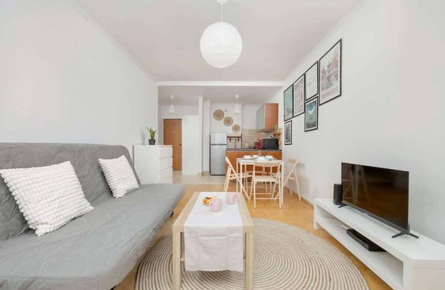 Comfortable Apartment | Balcony | SmartTv |